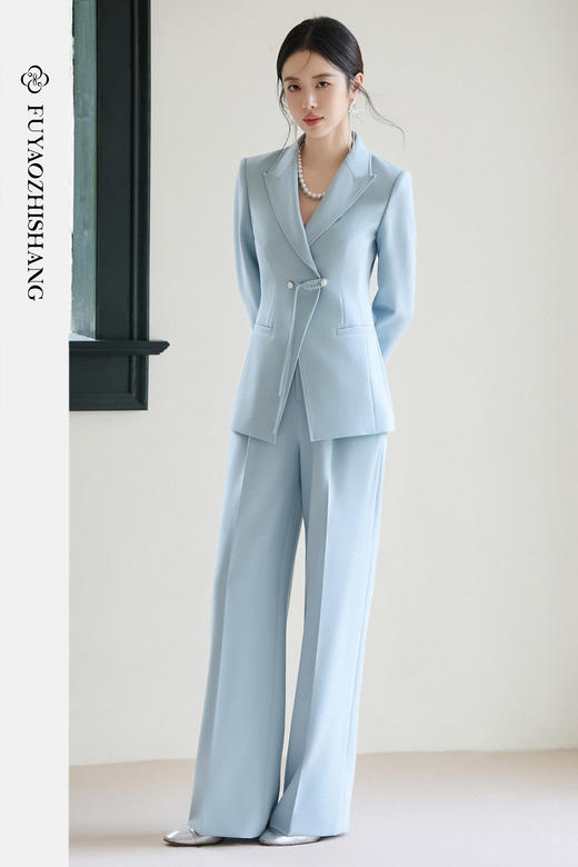 FUYAO扶摇 中式复古西服套装女秋冬国风盘扣西装外套直筒裤两件套 商品图5