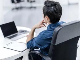 男生尿尿老是分叉，是前列腺出现问题了吗？