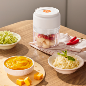 🌸【MOODONG摩动无线捣蒜器MD-SRQ03】 ✅一机多用，蒜泥、碎肉、酱料都能绞，🔥厨房备料好帮手 ✅ 250mL容量，轻松搞定小份量配料，新鲜不浪费