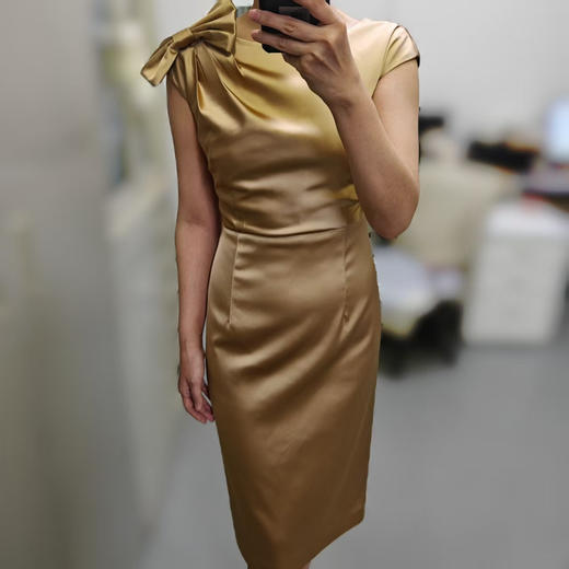 新款“蝶吻香肩“  香槟金/酒红/桃红/炭灰 商品图2