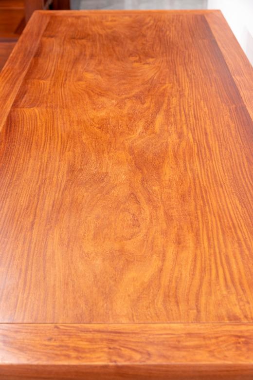 红桥红  家具严选  缅甸花梨（大果紫檀）  【216厚重版圆腿 画案】 商品图5