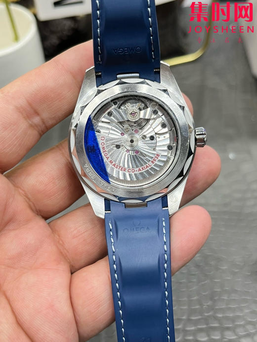 VS欧米茄海马世界时系列 VS海马世界时深海之蓝 蓝海马 海马世界时胶带款 男士腕表 表径43mm 商品图7