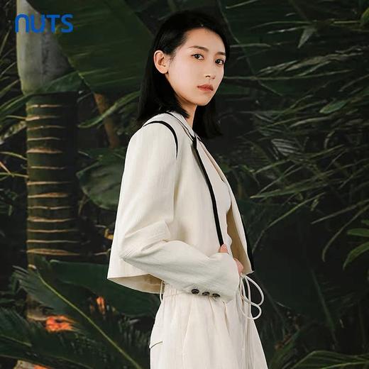 NUTS春秋季新款撞色气质直筒显瘦直筒短款西装外套女412042337 商品图1