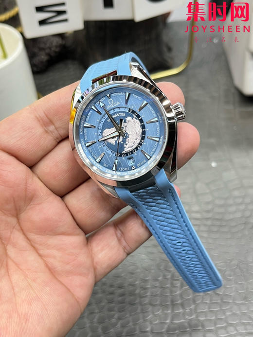 VS欧米茄新款海马世界时系列 VS海马世界时渐变蓝 湖蓝海马 海马世界时密底款 75周年纪念版 夏日蓝 男士腕表 表径43mm Aqua Terra 世界时腕表 商品图4