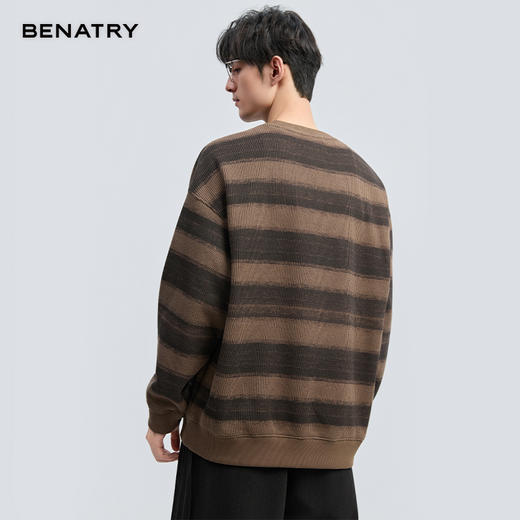 贝纳川冬季新品条纹内里加绒圆领卫衣ECT424002724 商品图3