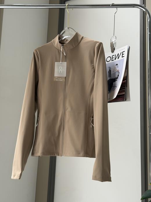 点此购买 On昂跑春秋季女款Gloria弹性针织夹克 xj 332513 商品图6