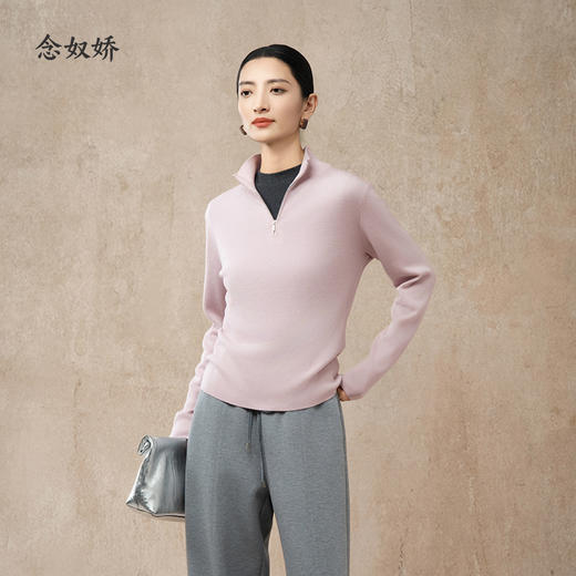 【商场同款】CNK5028 “ 甜酷毛衫 ” 珊云粉POLO领毛衫 柔和细腻纯羊毛粉色毛衫 商品图4