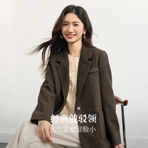 【10/15新品】熙世界格雷老钱风毛呢西装外套女秋冬2025年新款休闲通勤羊毛大衣 商品图1