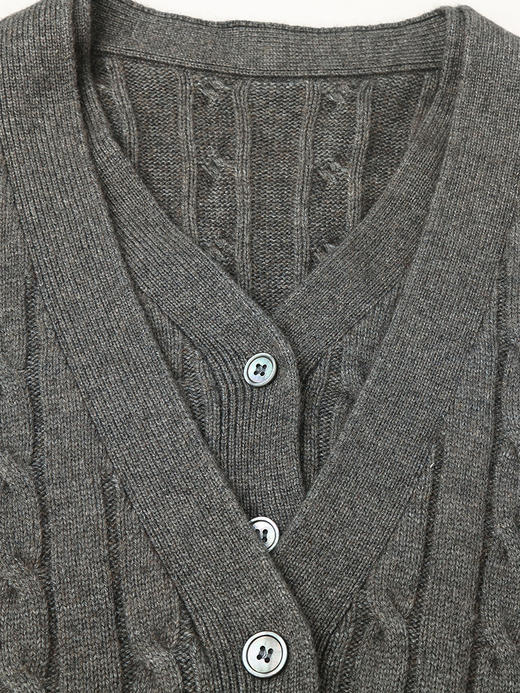 秋冬新款深灰色 V 领针织开衫女复古麻花编织单排扣宽松显瘦毛衣外套 商品图2