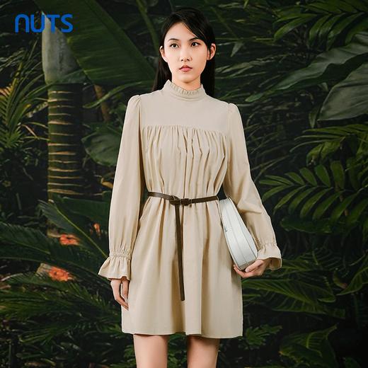NUTS春秋季新款纯色收腰显瘦褶皱气质A字短款连衣裙女411101359 商品图0