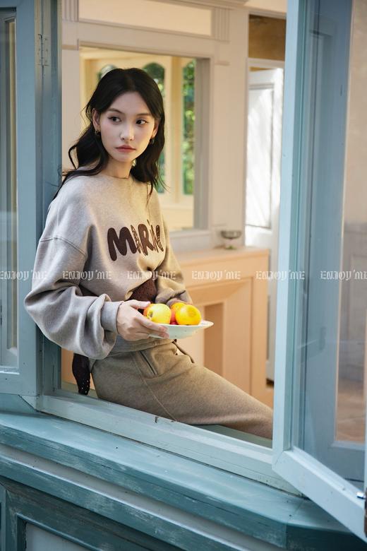 【门店同款】ENJOY冬季“暖冬知性”韩系字母套装 167044435 商品图2