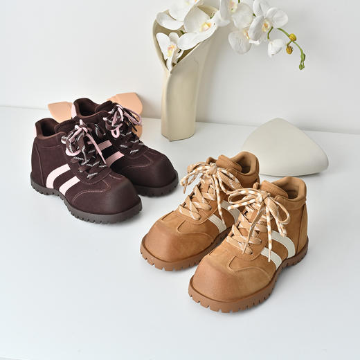 经典鲨2025冬专柜新款百搭圆头时尚拼色内增高潮酷马丁靴女KW132-558021 商品图5