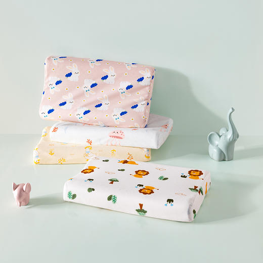 【商超爆款】丝享90%泰国进口儿童乳胶枕 多颜色可选 商品图1