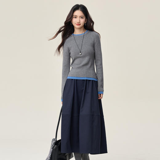 【周末秒杀】熙世界叠穿假两件正肩毛衣女2025年秋冬新款设计感撞色针织打底衫 商品图3