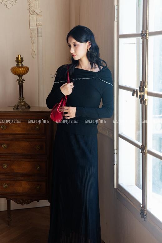 【门店同款】ENJOY冬季“暖冬新奢”珍珠一字肩针织 166893216 商品图4