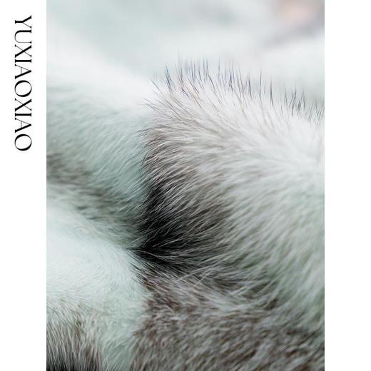 余潇潇【薄荷十字星】重工高级定制色水貂毛袖口抽绳立领皮草外套 商品图2