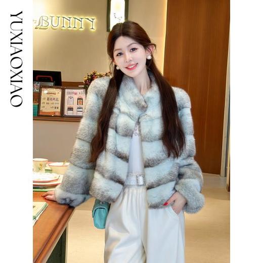 余潇潇【薄荷十字星】重工高级定制色水貂毛袖口抽绳立领皮草外套 商品图4