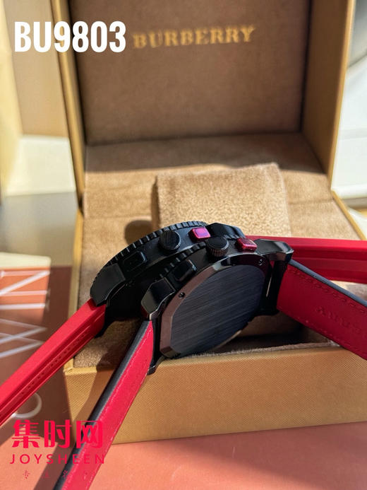 原单巴宝莉BU9803 男士腕表
机芯：原装进口石英机芯 商品图5