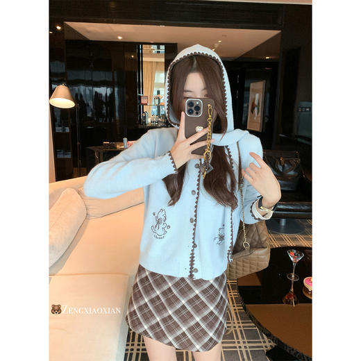 <曾小咸推荐>现货秒杀 ！微信超特价！刺绣毛衣开衫 日常199.99 立减110 秒杀89.99！！ 商品图4