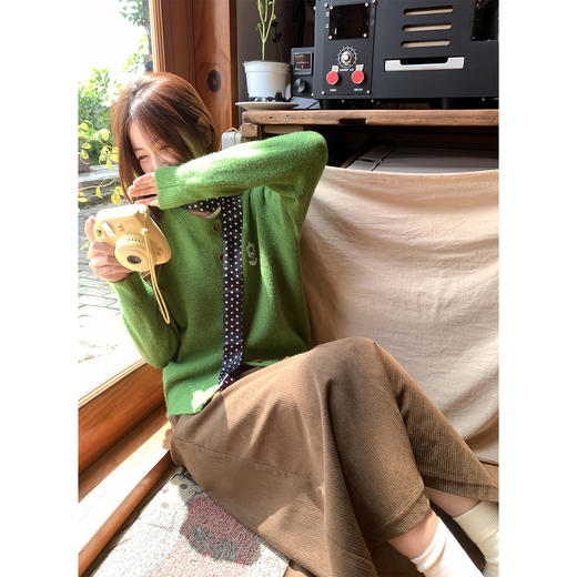 <曾小咸推荐>2.10现货秒杀 ！微信超特价！花朵刺绣毛衣开衫 日常169.99 立减80 秒杀89.99！！ 商品图3