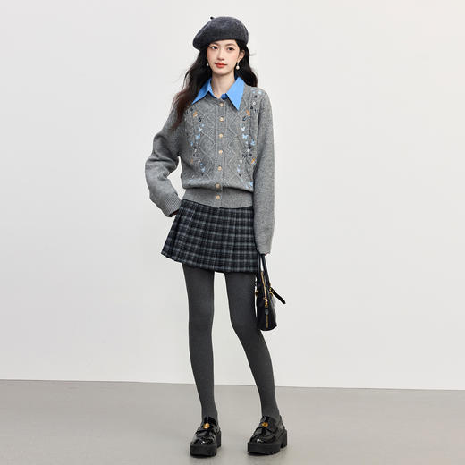 【10/15新品】熙世界彼得学院风格子短裙女秋冬2025新款复古磨毛百褶a字半身裙 商品图3