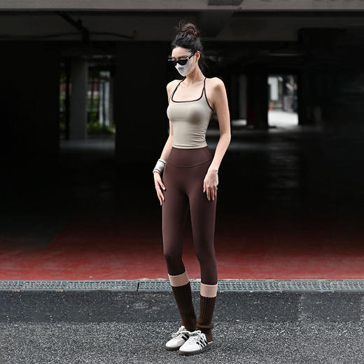 Beemen女款细肩带方领运动内衣 软糯裸感超贴肤 工字美背 固定杯不跑杯 瑜伽户外健身可外穿背心 商品图4