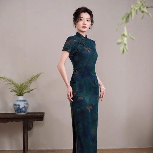 QX1427真丝旗袍长款2025夏季新款改良桑蚕丝复古时尚少女中国风香云纱 商品图4