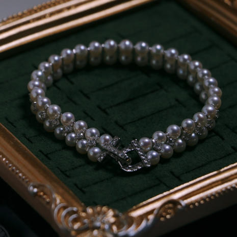 双排手链，ji光正圆，4-5mm，巨好的品质。很之前卖过的299戒指可以配套呦。 商品图5