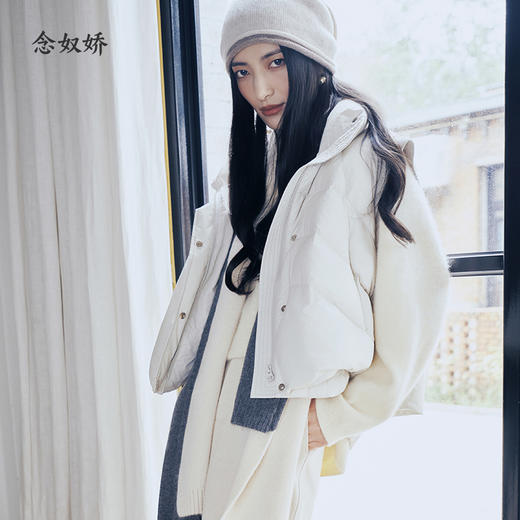 【商场同款】CNO5003 “ 云朵马甲  ” 甄选90白鹅绒轻盈、保暖 假两件层设计 减龄好看 商品图5