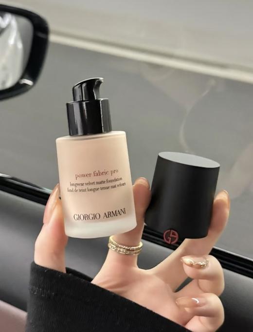 Armani/阿玛尼权力PRO粉底液遮瑕混油皮挚爱绒雾高度遮瑕持久不脱妆 新款 商品图2