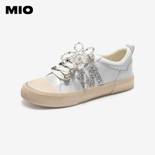 MIO米奥做旧休闲鞋新款珍珠钻饰小白鞋小众板鞋M254551317 商品图0