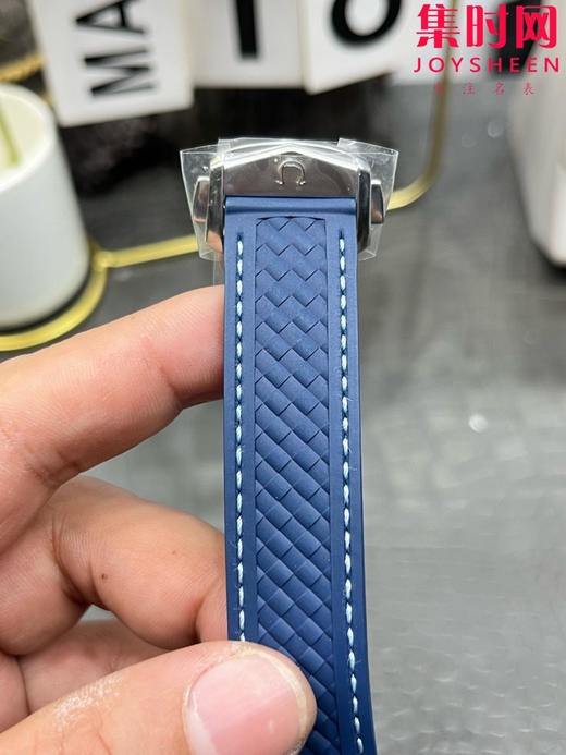 VS欧米茄海马世界时系列 VS海马世界时深海之蓝 蓝海马 海马世界时胶带款 男士腕表 表径43mm 商品图6