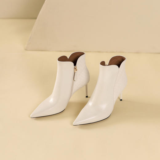 westory2024年秋冬新款优雅风中高跟百搭短靴切尔西W24DS84311 商品图0