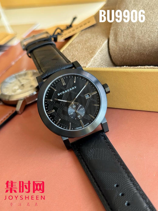 原单巴宝莉BU9906 黑武士 男士腕表
机芯：原装进口石英机芯 商品图1