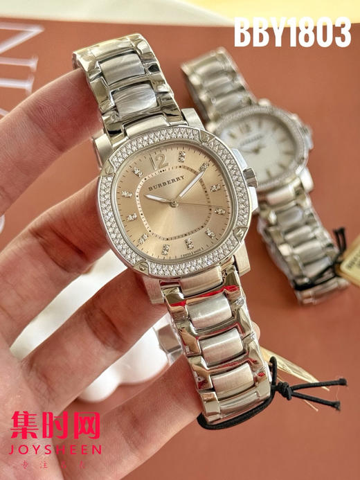 原单巴宝莉BBY1803 女士腕表
机芯：原装进口石英机芯 商品图0