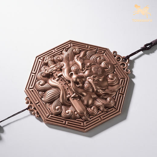 铜师傅《狮咬剑》客厅桌面紫铜挂件 家居装饰工艺品挂饰 商品图3