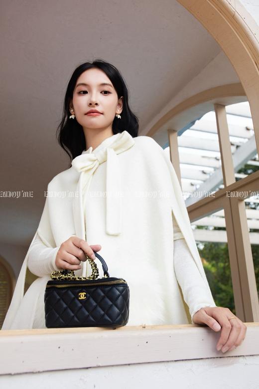 【门店同款】ENJOY冬季“暖冬新奢”毛毛口袋斗篷大衣 166695199 商品图6
