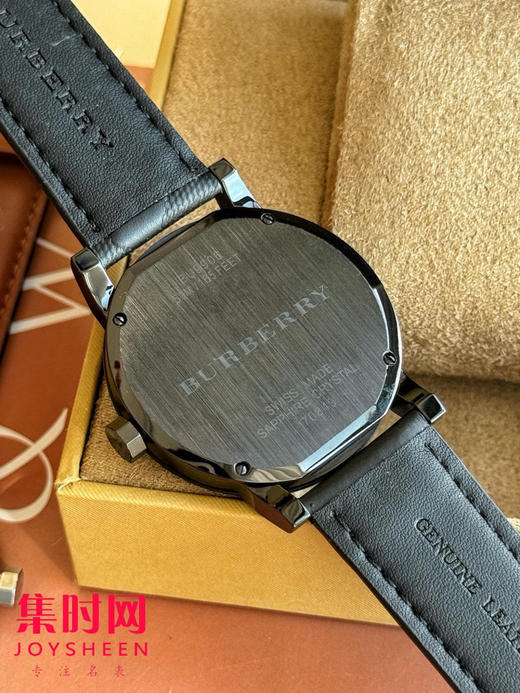 原单巴宝莉BU9906 黑武士 男士腕表
机芯：原装进口石英机芯 商品图6