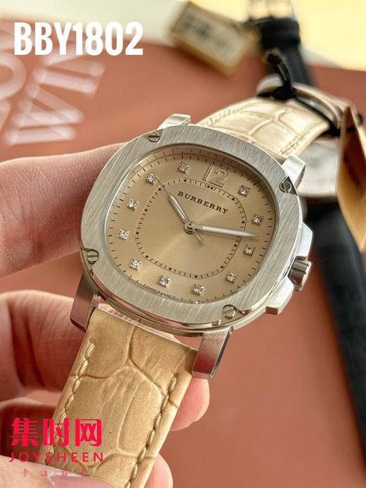 原单巴宝莉BBY1802 女士腕表
机芯：原装进口石英机芯 商品图4