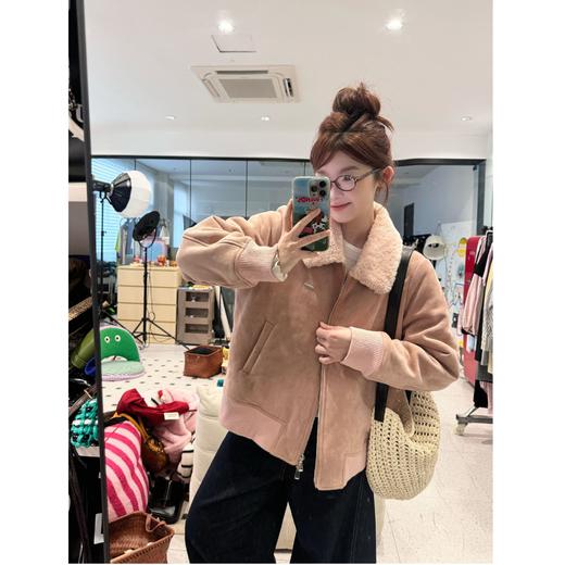 25AW上新【现货折上95折】 蕾蕾同款【冬日序言】气质麂皮绒羔羔毛翻领夹克外套冬季短款 商品图1