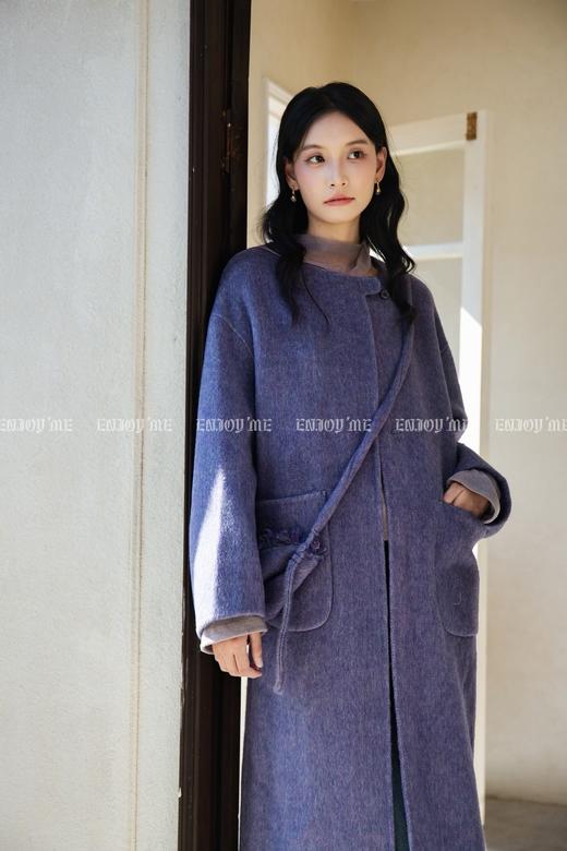 【门店同款】ENJOY冬季“暖冬软糖”斜跨包包长款大衣 166296981 商品图1