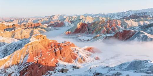 早鸟立减1000！圣诞寒假 【冬游敦煌】1家1辆SUV探秘河西，动车穿越戈壁沙漠，直达酒泉，打卡莫高窟、鸣沙山等8大IP，沉浸丝路文明… 商品图2