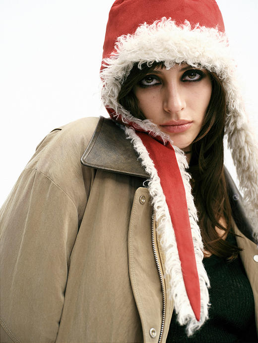 TR她热 落日巡航 红色毛毛拼接系带设计感两面保暖飞行员帽 商品图2