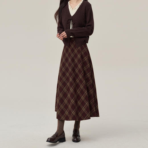 【10/15新品】熙世界美式复古格纹毛呢半身裙女2025秋冬款梨形身材高腰a字伞裙 商品图4