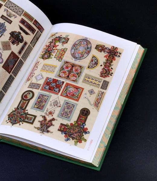 刷边精装本：《装饰的法则》，精装，32开，[英]欧文.琼斯著，九州出版社2025年10月一版一印，466页，定价118，售价：95元 商品图11