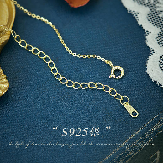 Oflye潮流饰品   925银蝴蝶猫眼石项链女新款轻奢小众配饰秋冬高级感毛衣链项链 商品图3