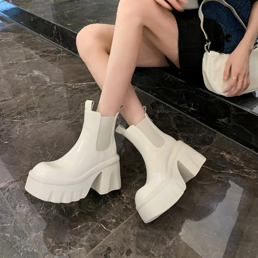 【预售5天】英伦风厚底马丁靴女秋冬高跟粗跟中筒靴小个子增高松糕烟筒靴ZMXY&ZM2577 商品图3