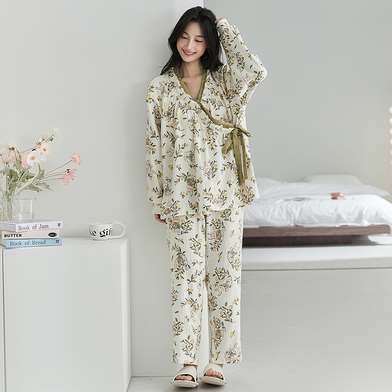 “氧气家居、休闲舒适”！【昕芬儿--新中式和服印花纯棉家居服】天然棉质舒适透气轻盈 亲肤丝滑不跑杯 自带隐形胸垫  防凸点不走光 丝滑软糯触感 宽松版型搭配新中式印花 气质优雅/居家休闲/多款式可选
