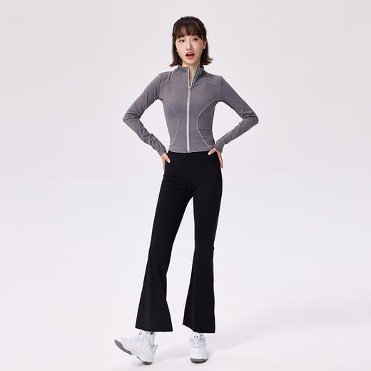 Gymicon能量符号 秋冬裸感瑜伽上衣立领修身运动外套女高级感条纹时尚透气瑜伽服YAWT2568 商品图2