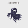 ROMI STUDIO“法式蓝调”100%桑蚕丝手工卷边方形丝巾 RWDSP31467 商品缩略图1